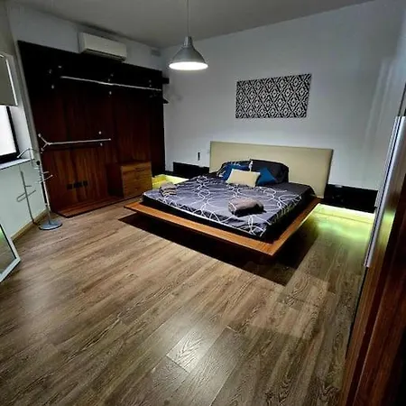 Apartment Unique And Location