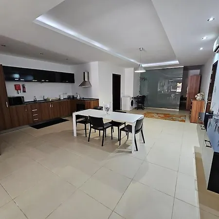 Unique And Location Apartment